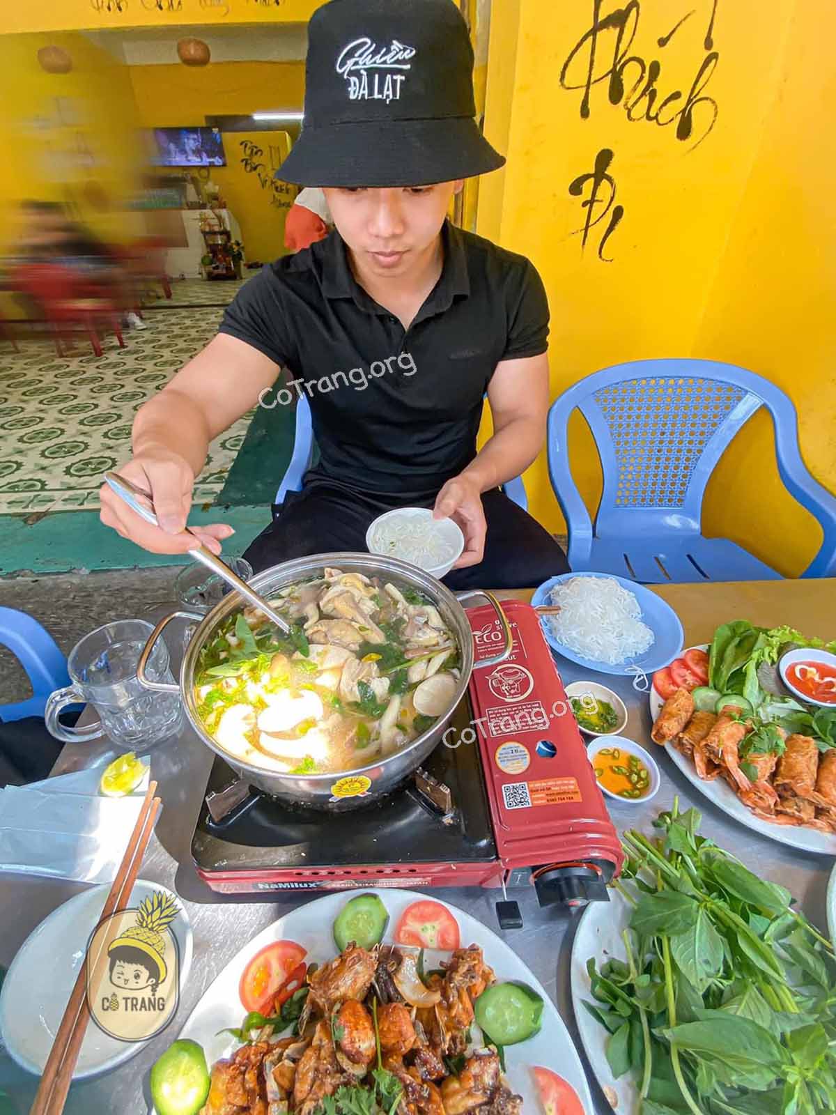 Lẩu Gà Lá É Phú Yên - 19 Hồng Lĩnh Nha Trang